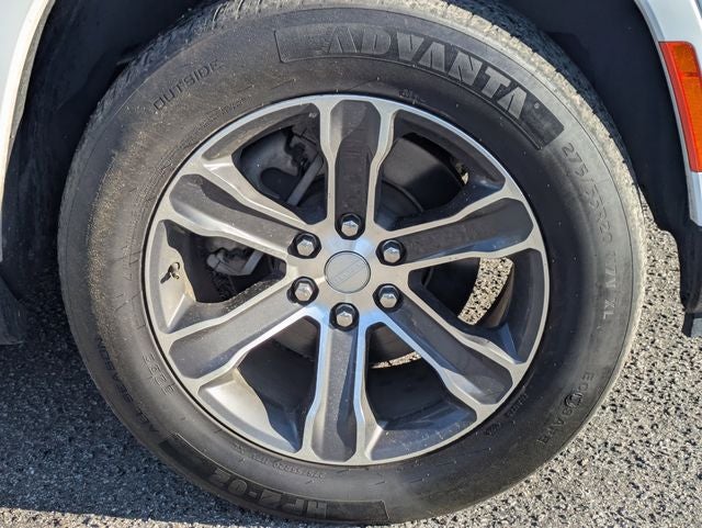 2023 Jeep Grand Wagoneer Base