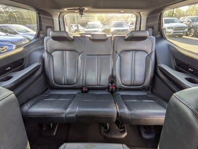 2023 Jeep Grand Wagoneer Base