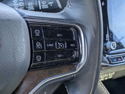 2023 Jeep Grand Wagoneer Base