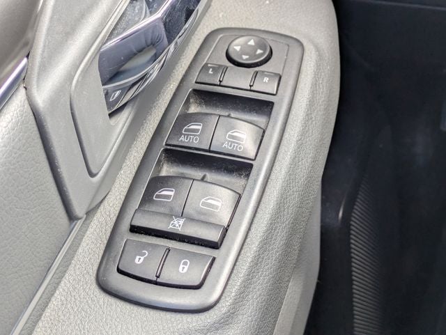 2020 RAM 1500 Classic SLT