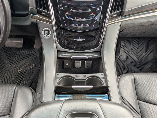 2018 Cadillac Escalade Platinum Edition