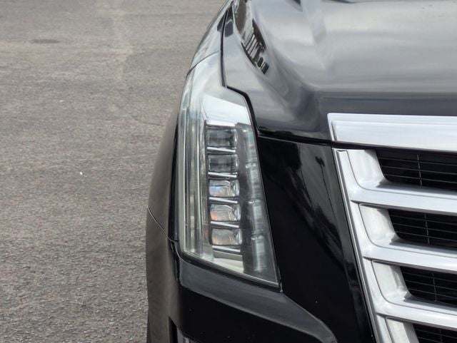 2018 Cadillac Escalade ESV Luxury