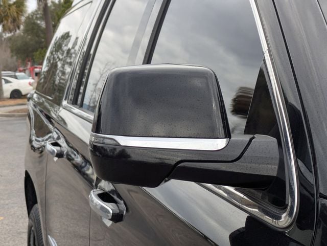 2018 Cadillac Escalade ESV Luxury