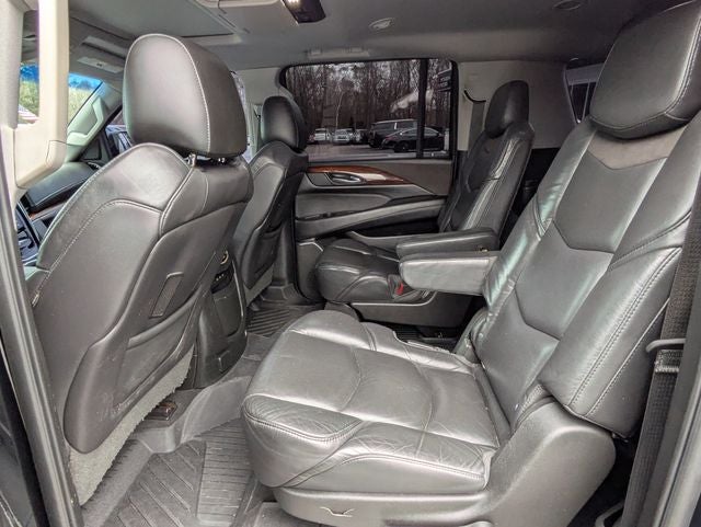 2018 Cadillac Escalade ESV Luxury