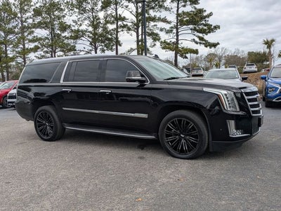 2018 Cadillac Escalade ESV Luxury
