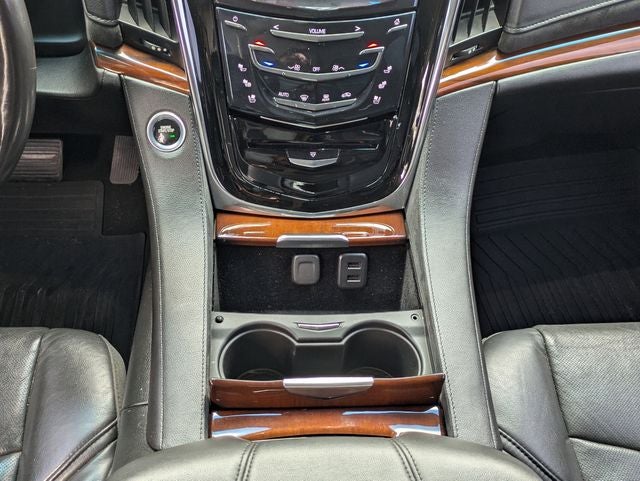 2018 Cadillac Escalade ESV Luxury