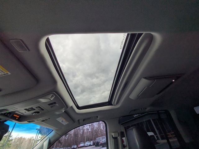 2018 Cadillac Escalade ESV Luxury