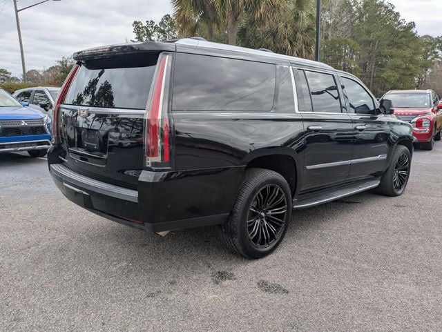2018 Cadillac Escalade ESV Luxury