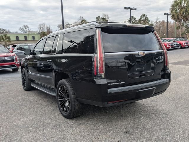 2018 Cadillac Escalade ESV Luxury