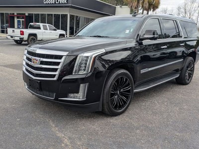2018 Cadillac Escalade ESV Luxury