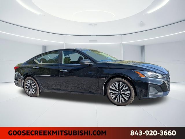 2024 Nissan Altima SV