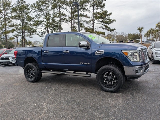 2017 Nissan Titan SL