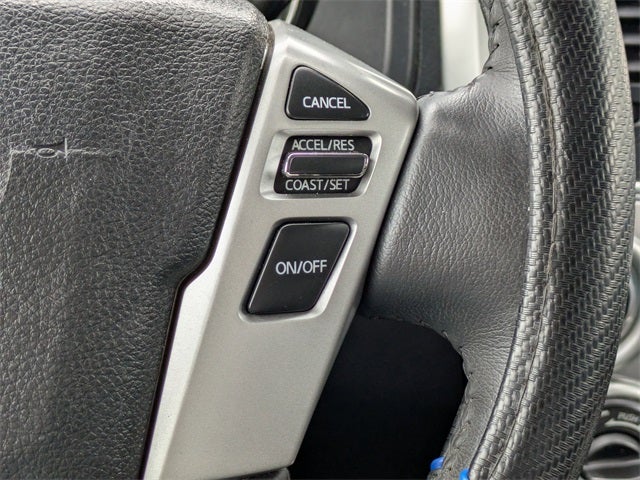 2017 Nissan Titan SL