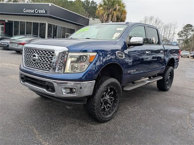 2017 Nissan Titan SL