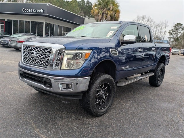 2017 Nissan Titan SL