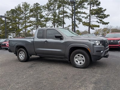 2022 Nissan Frontier S