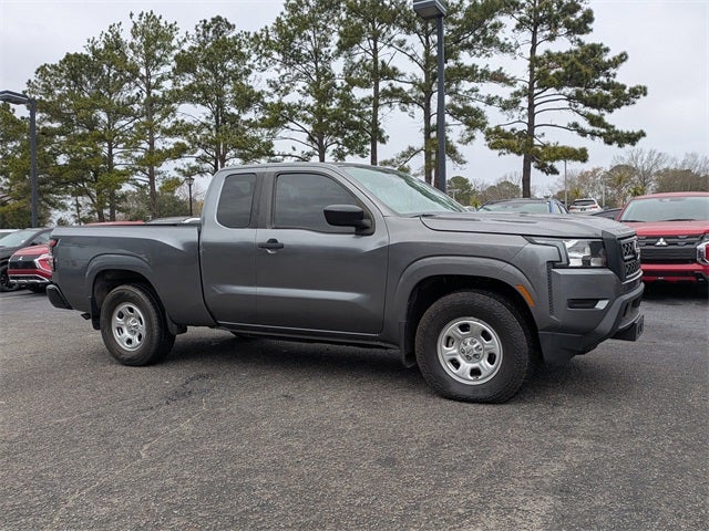 2022 Nissan Frontier S