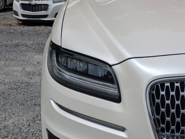 2019 Lincoln Nautilus Select