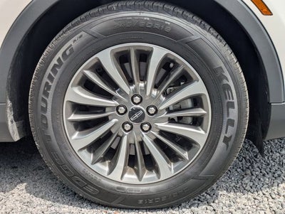 2019 Lincoln Nautilus Select