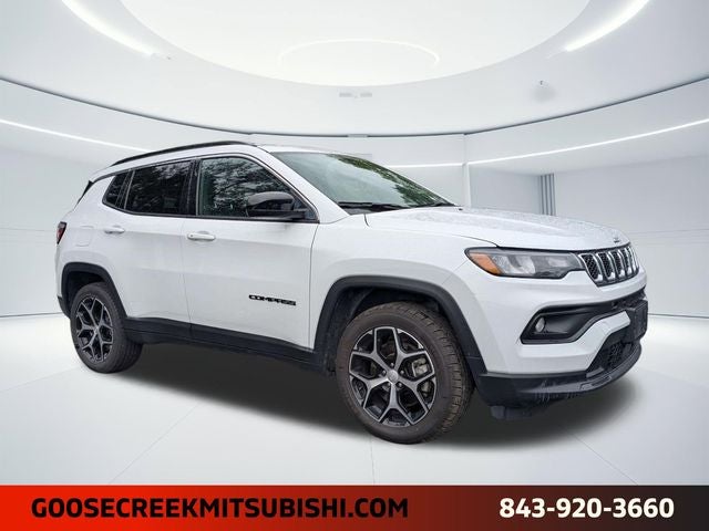 2024 Jeep Compass Latitude 4X4's photo