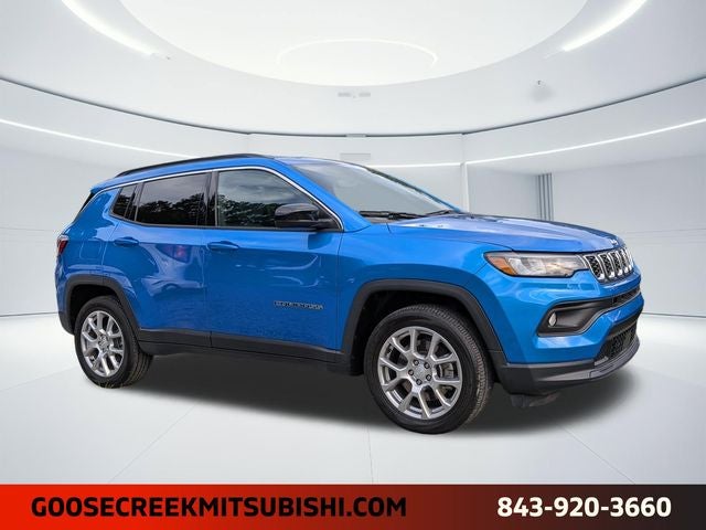 2024 Jeep Compass Latitude Lux