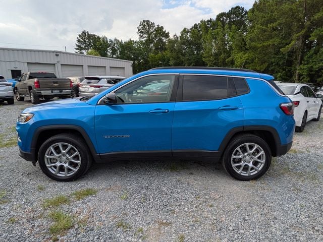 2024 Jeep Compass Latitude Lux