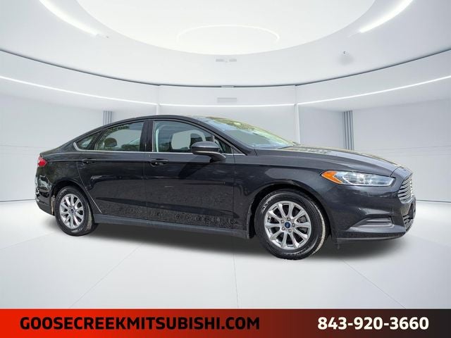 2015 Ford Fusion S