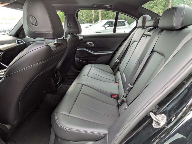 2025 BMW 3 Series 330i xDrive