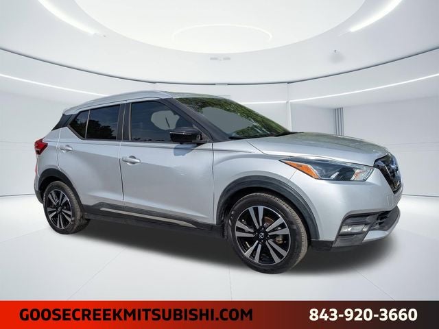 2019 Nissan Kicks SR
