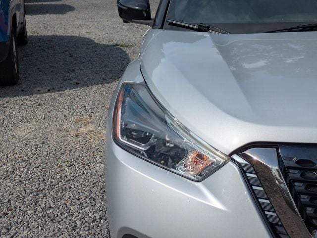 2019 Nissan Kicks SR