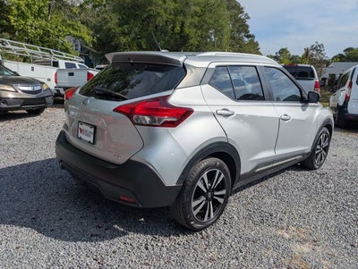 2019 Nissan Kicks SR