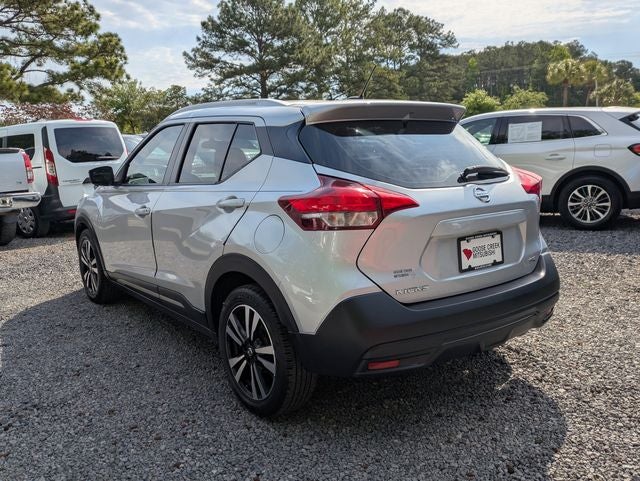 2019 Nissan Kicks SR