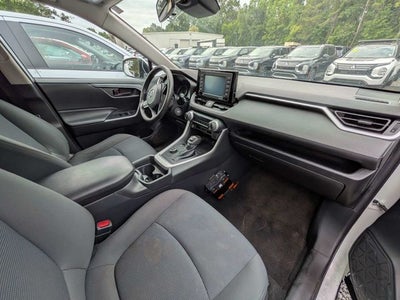 2021 Toyota RAV4 Hybrid LE