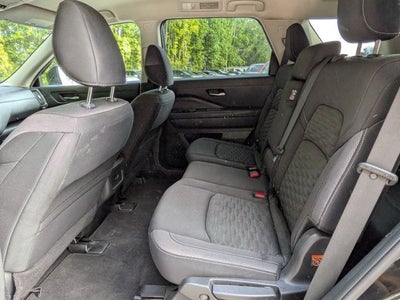 2022 Nissan Pathfinder S