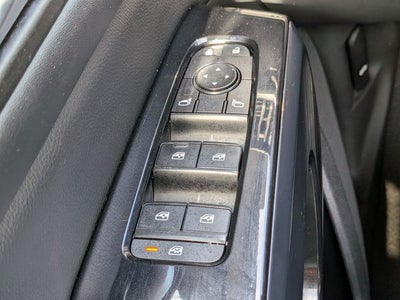 2022 Nissan Pathfinder S
