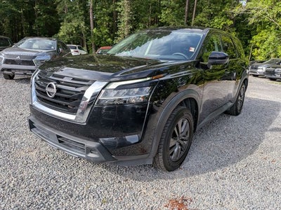 2022 Nissan Pathfinder S