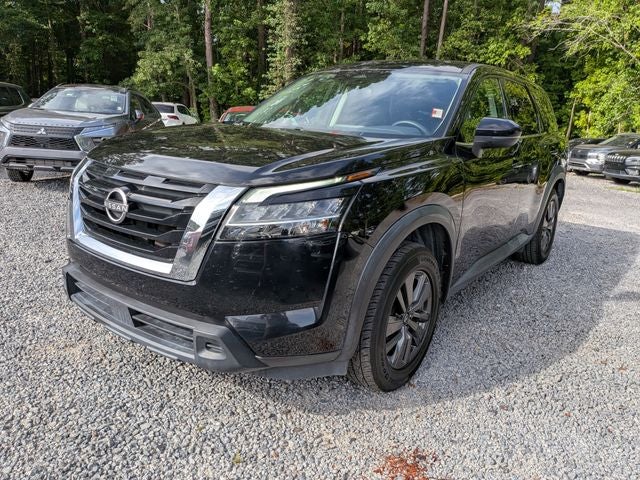 2022 Nissan Pathfinder S