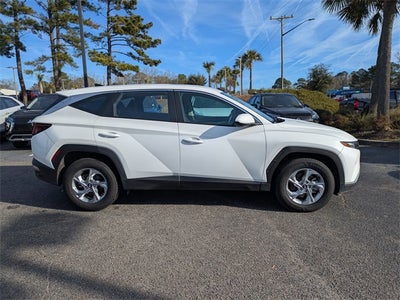 2023 Hyundai Tucson SE