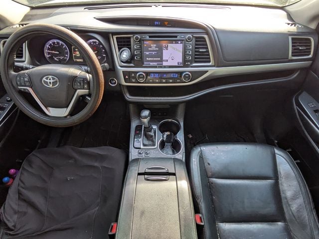 2016 Toyota Highlander XLE V6