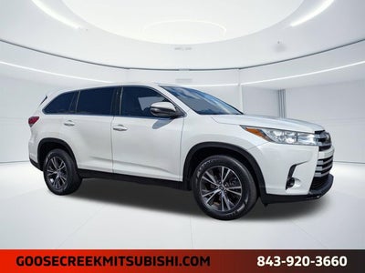 2019 Toyota Highlander Base