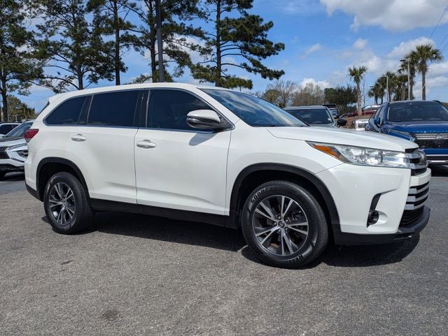 2019 Toyota Highlander Base