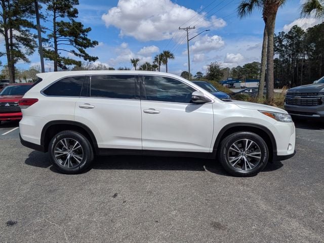 2019 Toyota Highlander Base