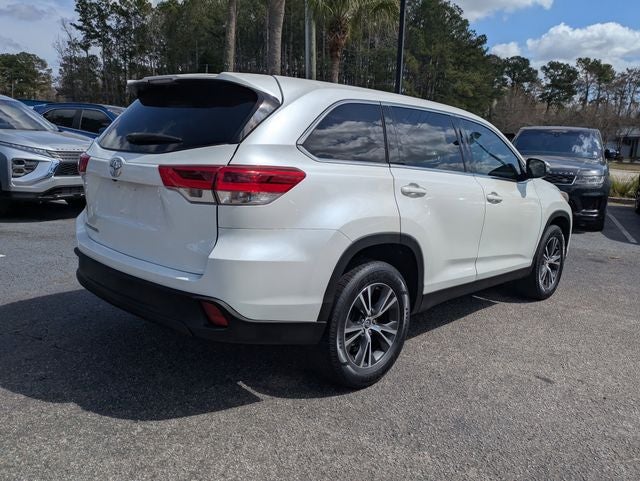 2019 Toyota Highlander Base