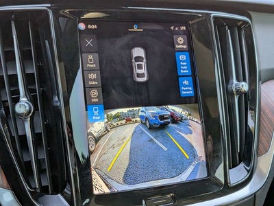 2023 Volvo S60 Recharge Plug-In Hybrid T8 Plus Dark Theme