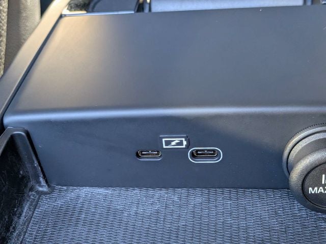 2023 Volvo S60 Recharge Plug-In Hybrid T8 Plus Dark Theme