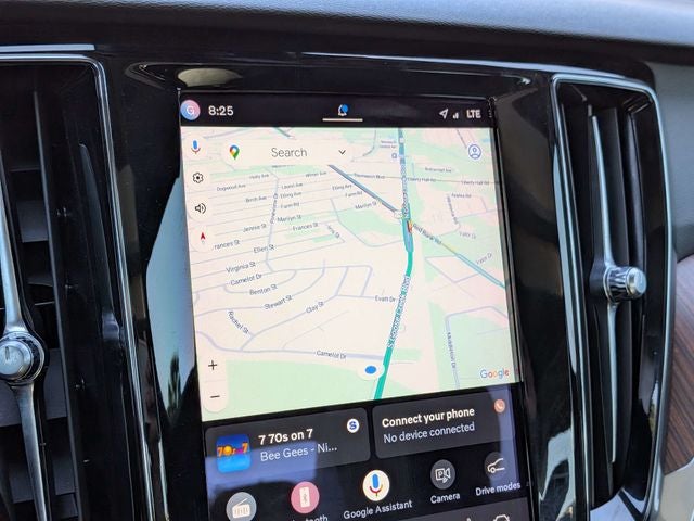 2023 Volvo S60 Recharge Plug-In Hybrid T8 Plus Dark Theme