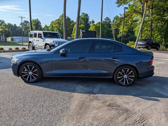 2023 Volvo S60 Recharge Plug-In Hybrid T8 Plus Dark Theme