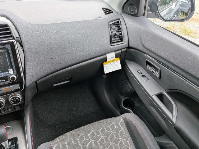 2027 Mitsubishi Outlander Sport 2.0 LE
