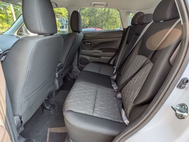 2026 Mitsubishi Outlander Sport 2.0 LE