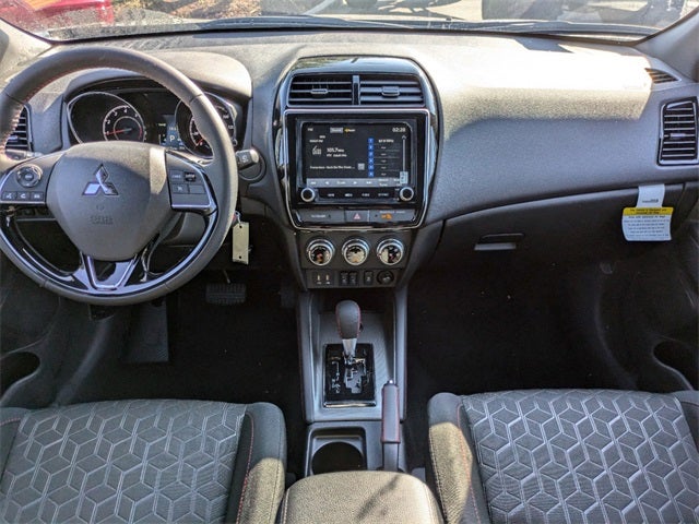 2024 Mitsubishi Outlander Sport Base